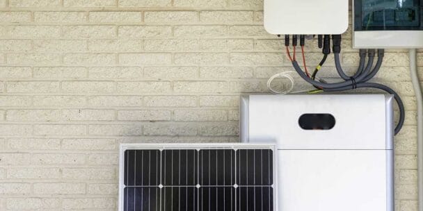 What Washington real estate brokers should know about solar and battery storage in 2026