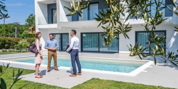 The Washington Real Estate Broker’s Summer Survival Guide: 5 Ways to Stay Productive When Business Gets Busy